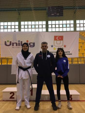Üniversitemiz Kadın Taekwondo Takımı Türkiye Üniversiteler Taekwondo Şampiyonasına Katıldı