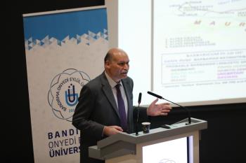 Üniversitemizde “Afrika’da Sömürü Düzeninin Dünü, Bugünü ve Osmanlı” Konulu Konferans Düzenlendi