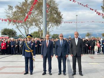 29 Ekim Cumhuriyet Bayramı Bandırma'da Coşkuyla Kutlandı