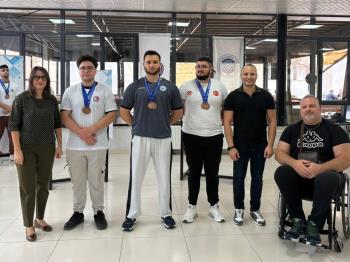 Sporcularımız TÜB Engelsiz Bilek Güreşi Turnuvasında Madalyaları Topladı
