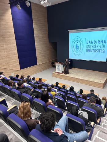 Üniversitemizde Öğrenci Toplulukları ile Bahar Dönemi Etkinliklerine Yönelik İstişare Toplantısı Gerçekleştirildi