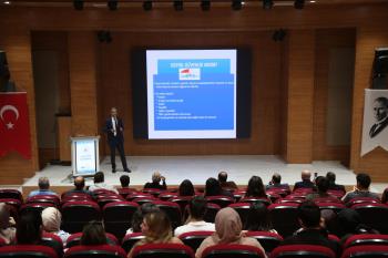 “Sosyal Güvenlik Sistemi ve Sosyal Güvenliğin Önemi” Konulu Konferans Gerçekleştirildi