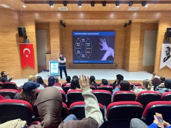 Bağımlılıkla Mücadele Oryantasyon Programı Düzenlendi