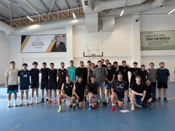 Üniversitemiz Basketbol Takımı İçin Seçmeler Tamamlandı